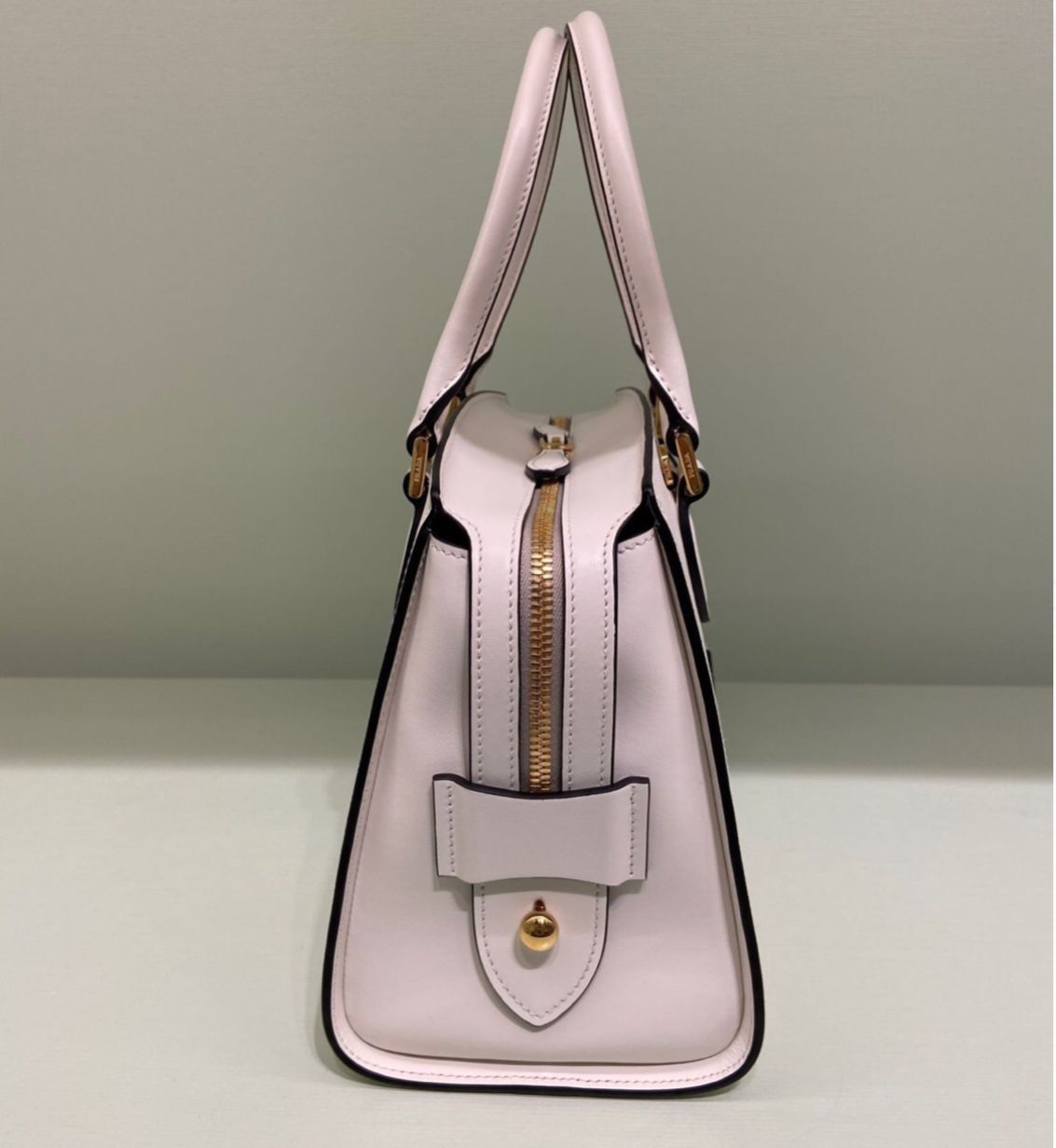 PRADA★セール！レザーハンドバック 1BA164 PRADA☆セール！レザーハンドバック 1BA164 (PRADA/ハンドバッグ