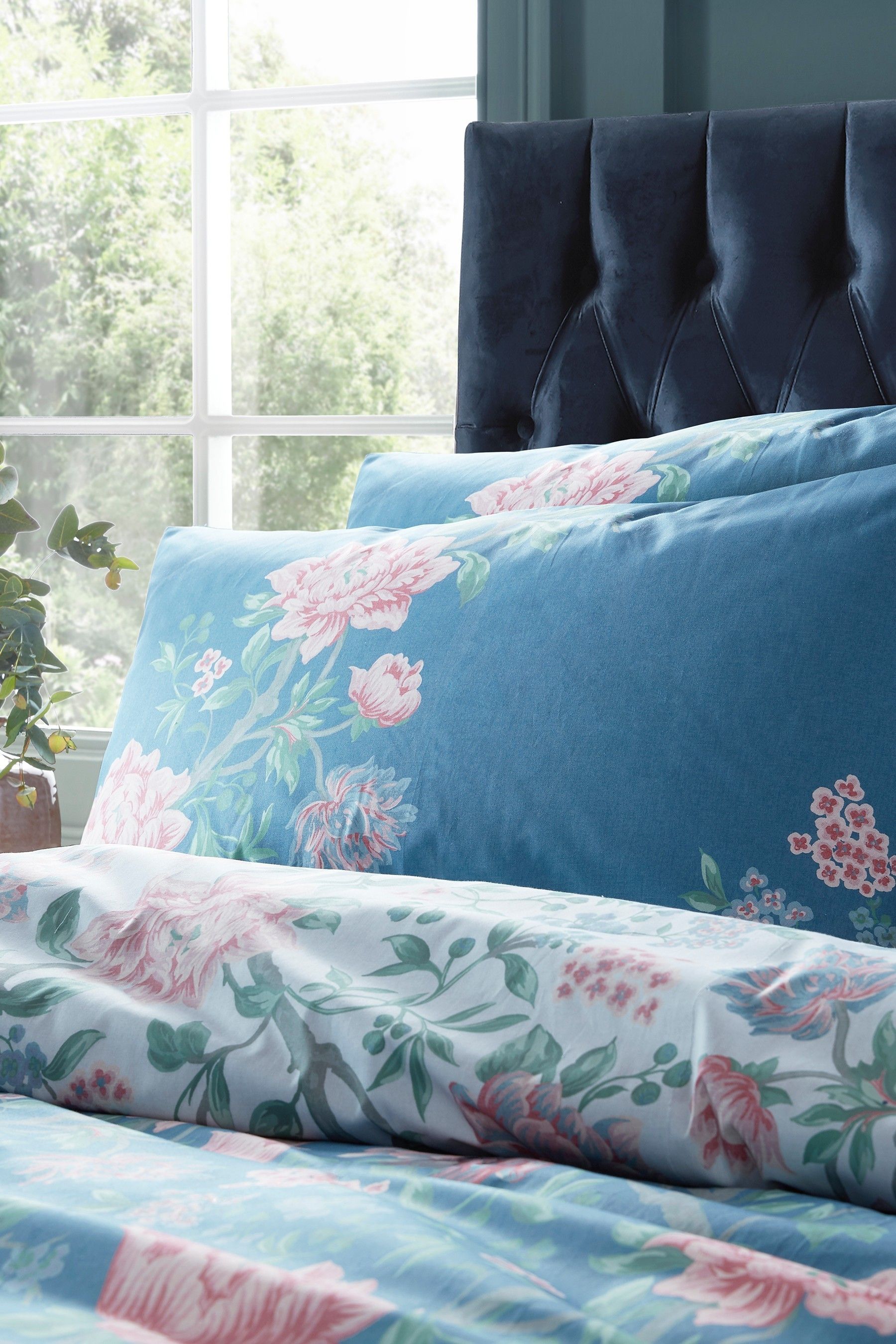 優しい色合いで明るく◇Laura Ashley◇ 布団・枕カバーセット (Laura 優しい色合いで明るく◇Laura Ashley◇ 布団・枕カバーセット (Laura