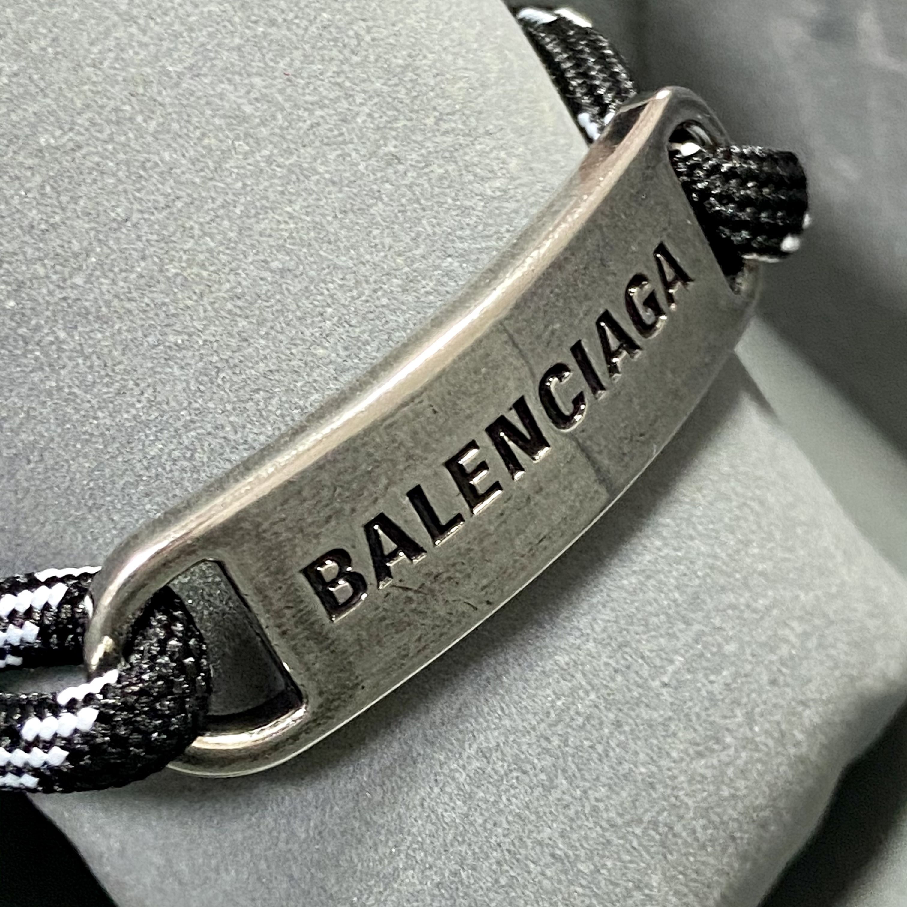 BALENCIAGA】ロゴプレート ブレスレット (BALENCIAGA/ブレスレット BALENCIAGA】ロゴプレート ブレスレット (BALENCIAGA/ブレスレット