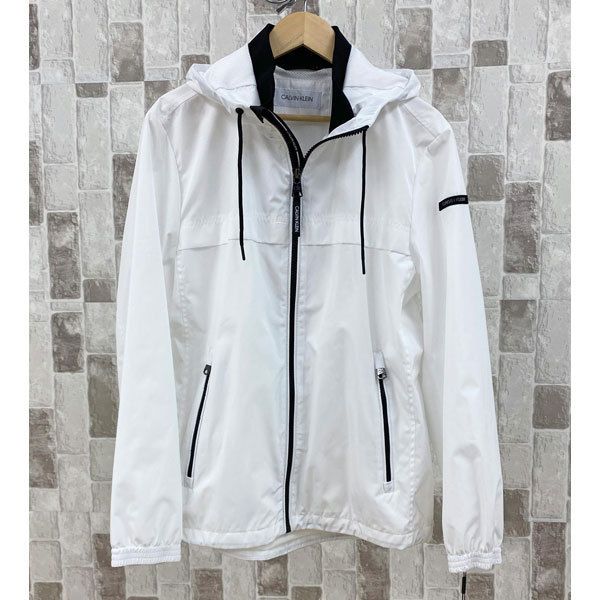Calvin Klein CK バックプリント ナイロン ウィンドブレーカー (Calvin Calvin Klein CK バックプリント ナイロン ウィンドブレーカー (Calvin