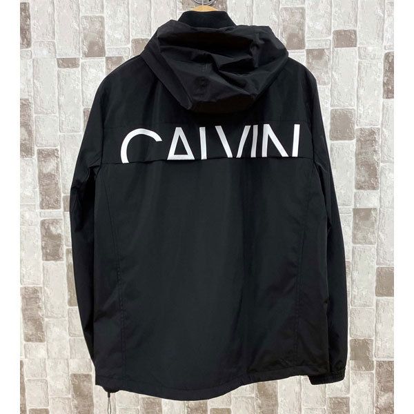 Calvin Klein CK バックプリント ナイロン ウィンドブレーカー (Calvin Calvin Klein CK バックプリント ナイロン ウィンドブレーカー (Calvin