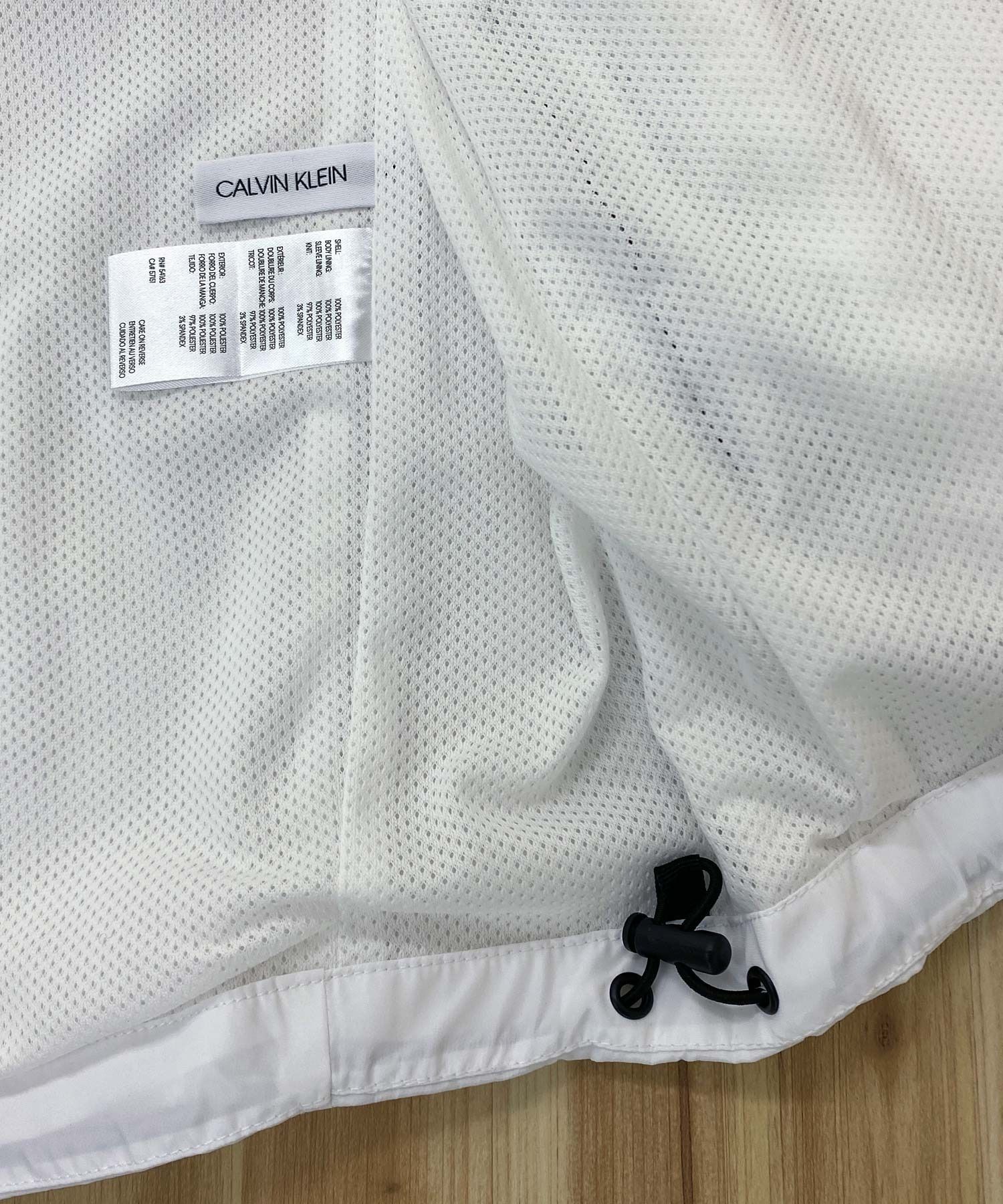 Calvin Klein CK バックプリント ナイロン ウィンドブレーカー (Calvin Calvin Klein CK バックプリント ナイロン ウィンドブレーカー (Calvin