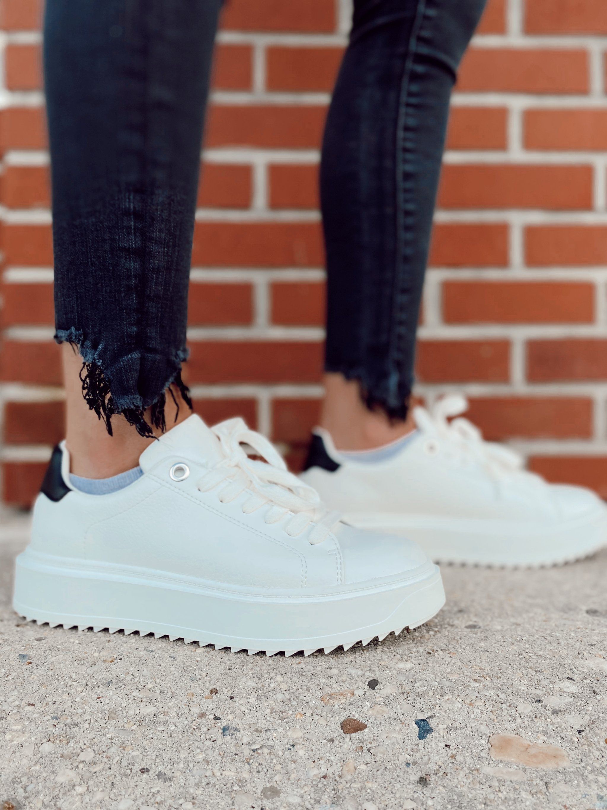 SS新作【ギザギザソール】Steve Madden Catcherスニーカー (Steve SS新作【ギザギザソール】Steve Madden Catcherスニーカー (Steve