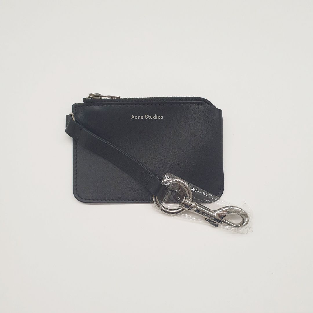 Acne Studios】フェイス&ロゴ キーホルダー キーチェーン