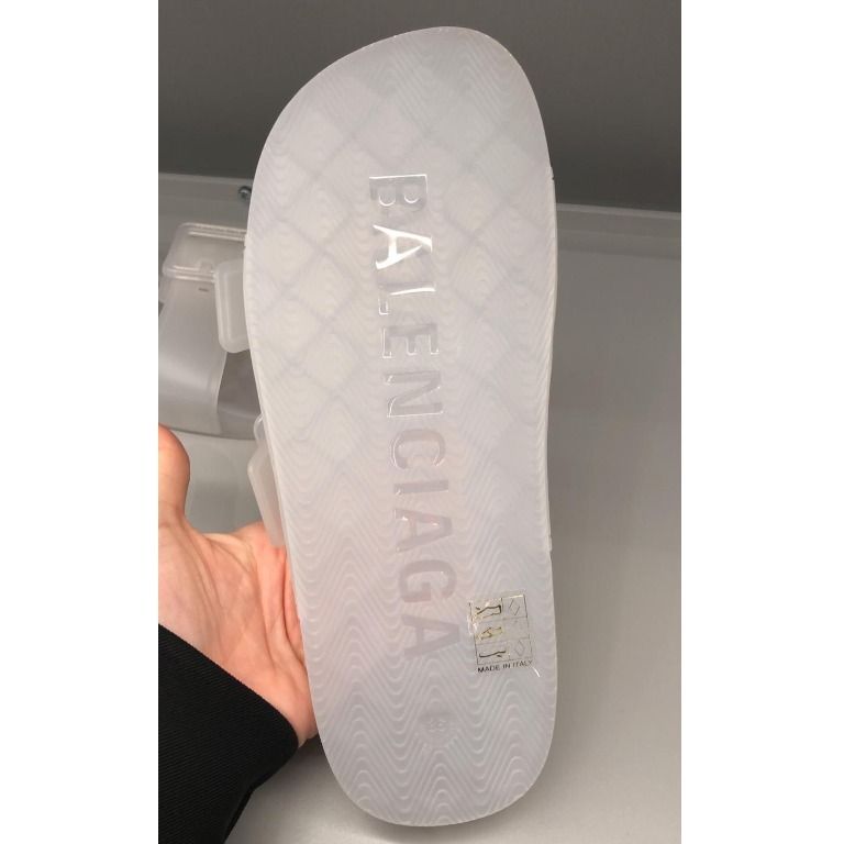 BALENCIAGA*新作 21ss スラストサンダル ロゴ入り クリア