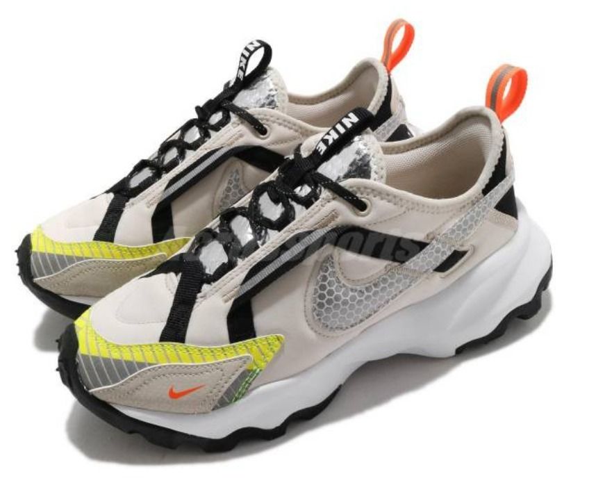 ☆人気☆【NIKE】☆W NIKE TC 7900 LX☆22.5-29cm☆スニーカー