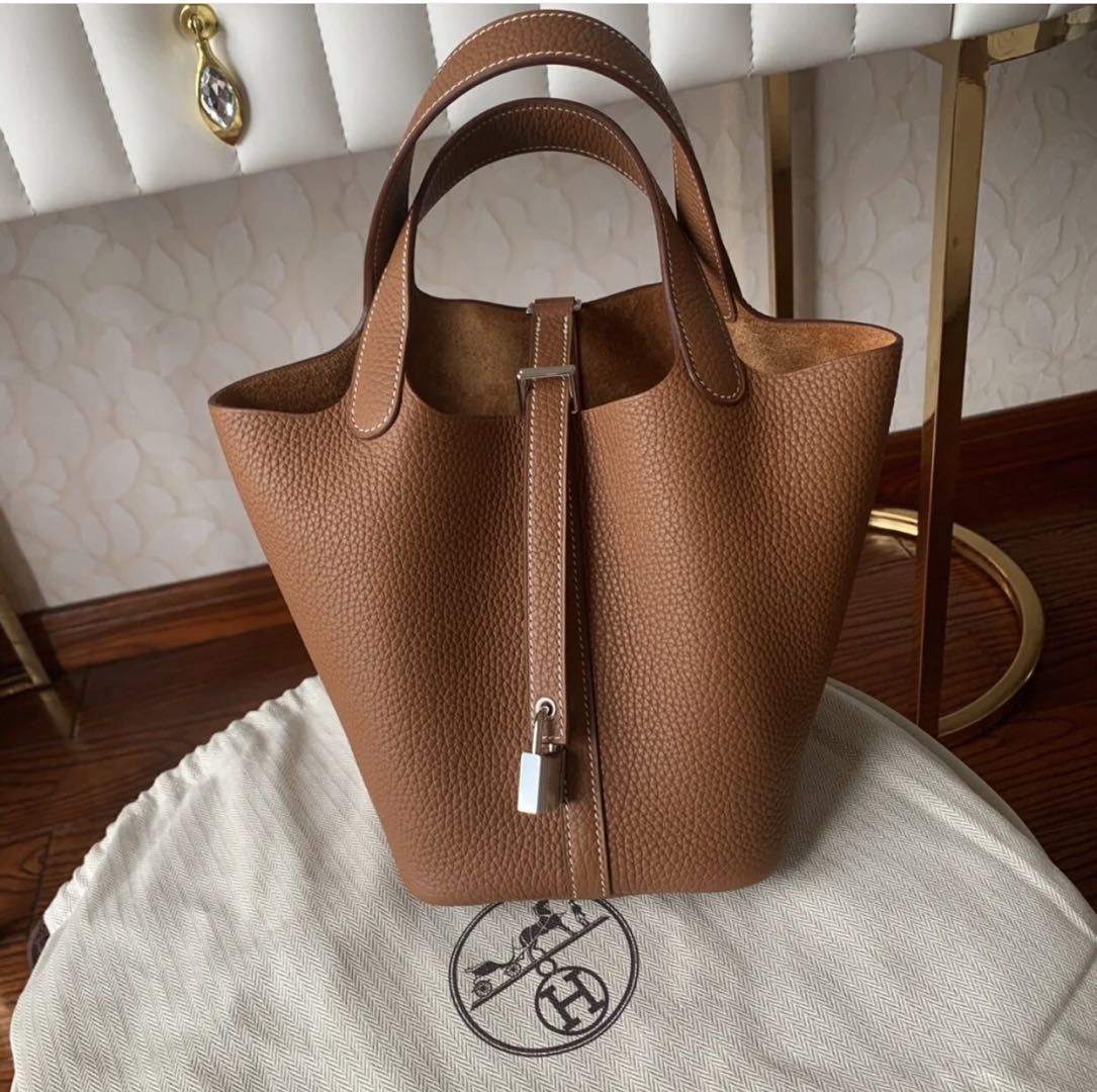 入手困難 HERMES エルメス ピコタンロック 18 ゴールド 入手困難☆》HERMESピコタンロック18 PM Gold ゴールド (HERMES