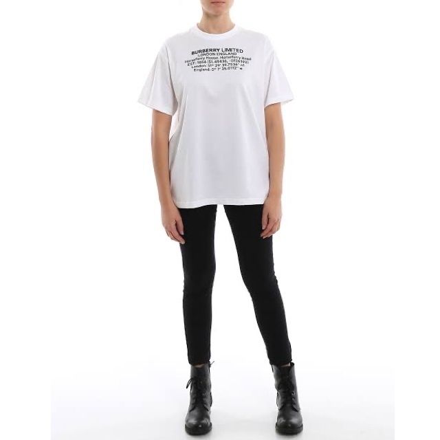 国内即発送☆関税込み】BURBERRY ロゴ オーバーサイズ Tシャツ 国内即発送☆関税込み】BURBERRY ロゴ オーバーサイズ Tシャツ