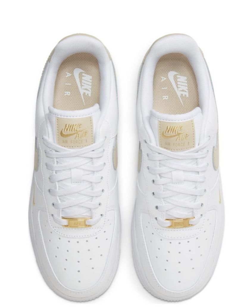 人気 NIKE AIR FORCE 1 '07 ESS ESSENTIAL エアフォース1 W AF1 (Nike ...