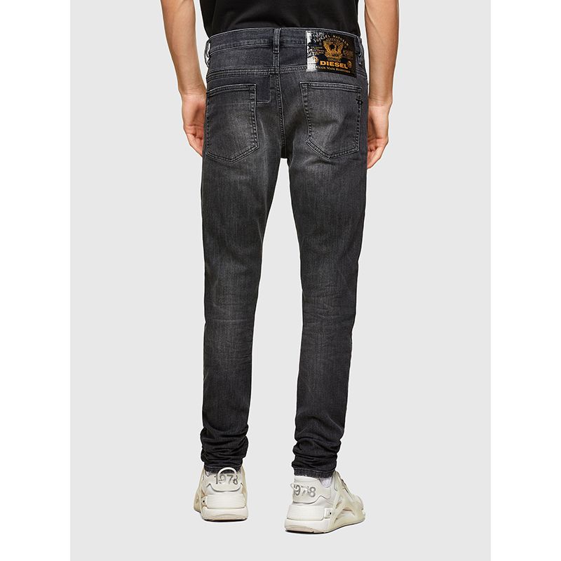 ◇DIESEL 21SS◇D-Reeft JoggJeans 009SU スリムデニム◇Black ◇DIESEL 21SS◇D-Reeft JoggJeans 009SU スリムデニム◇Black