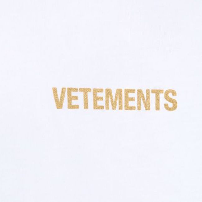 関送込【VETEMENTS】front and back ロゴ Tシャツ (VETEMENTS/Tシャツ 関送込【VETEMENTS】front and back ロゴ Tシャツ (VETEMENTS/Tシャツ