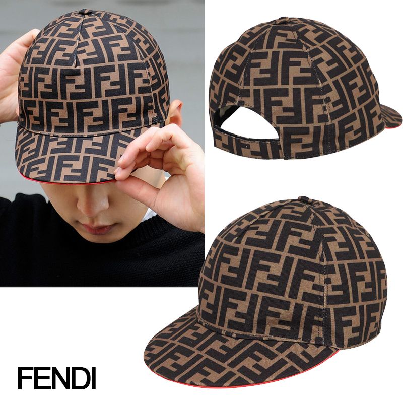 関税負担なし☆FENDI ファブリック ベースボールキャップ (FENDI