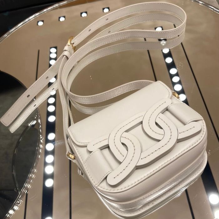 ◇TOD'S◇トッズ ミニ レザー ショルダーバッグ ケイト ステッチ ...