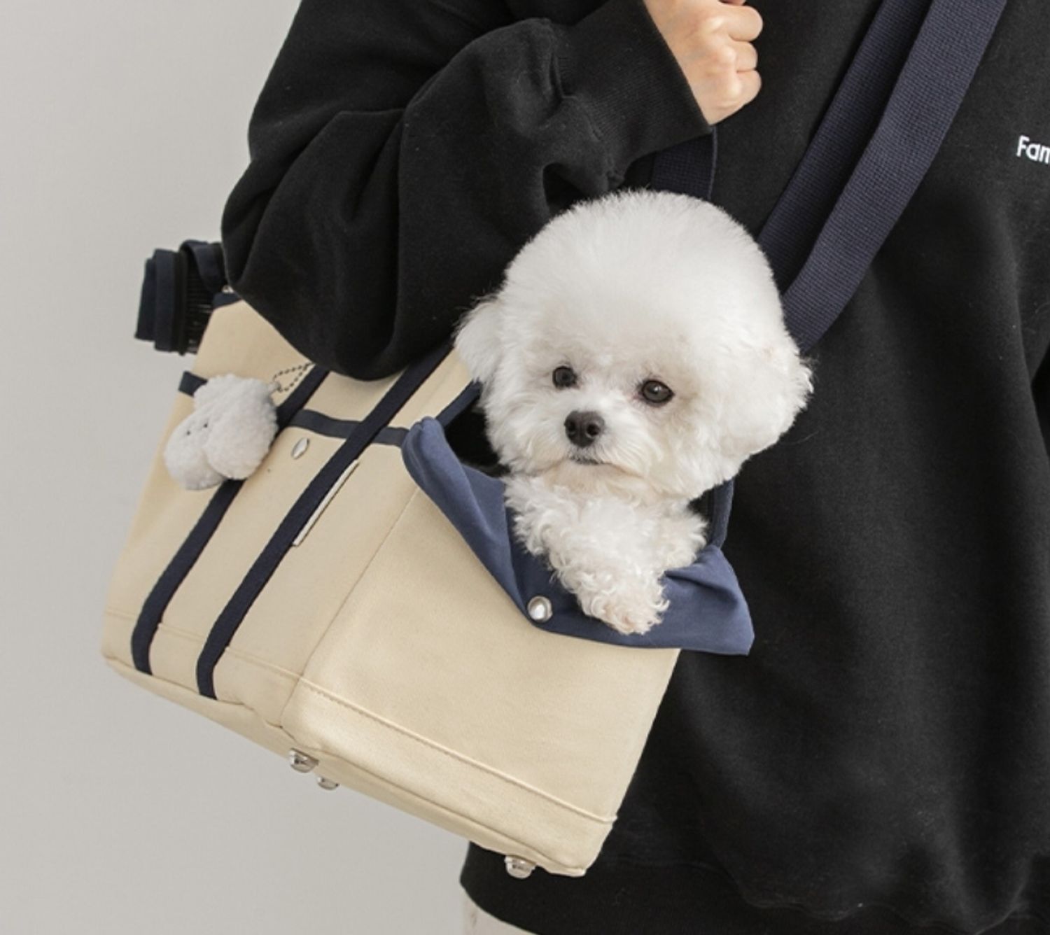Bite me 犬 猫 キャリーバッグ ペットキャリー チャーム付 L (BITE ME