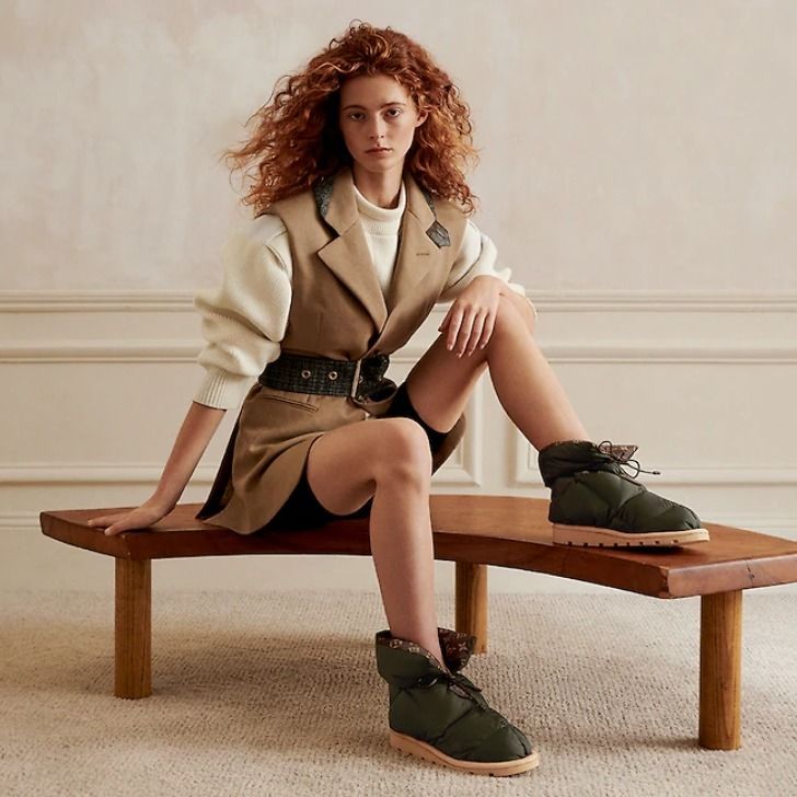 完売必至】21FW ルイヴィトン ピロー・ライン アンクルブーツ (Louis 完売必至】21FW ルイヴィトン ピロー・ライン アンクルブーツ (Louis