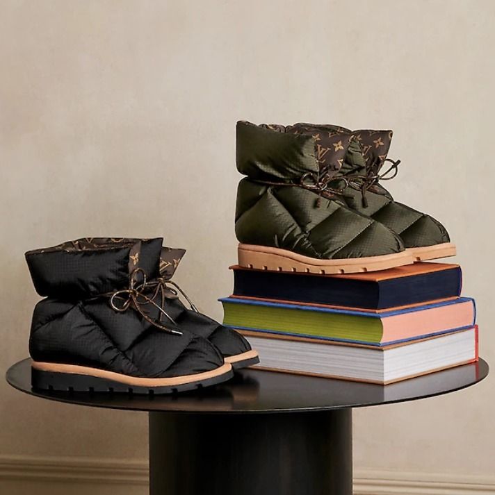 完売必至】21FW ルイヴィトン ピロー・ライン アンクルブーツ (Louis 完売必至】21FW ルイヴィトン ピロー・ライン アンクルブーツ (Louis
