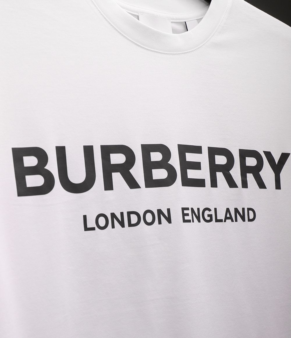 関税負担なしBurberry バーバリー ロゴプリント コットンTシャツ 関税負担なしBurberry バーバリー ロゴプリント コットンTシャツ