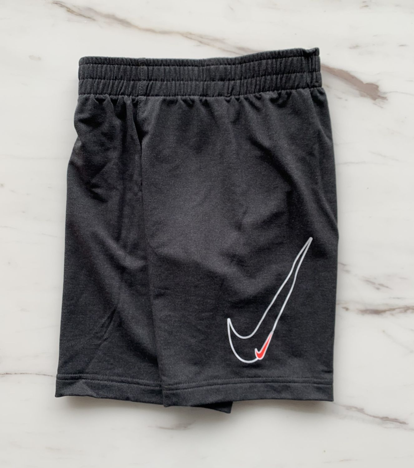 大人気 Nike ナイキ ロゴ ドライフィット セットアップ Nike キッズ用トップス Buyma