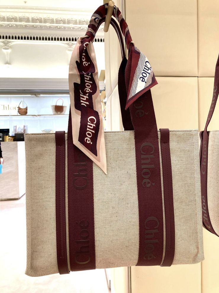 限定カラー☆chloe☆「WOODY」ミディアムトートバッグ (Chloe/トート 小売店が選ぶ卸 Chloeクロエ「Woody」ミディアム トートバッグ トートバッグ
