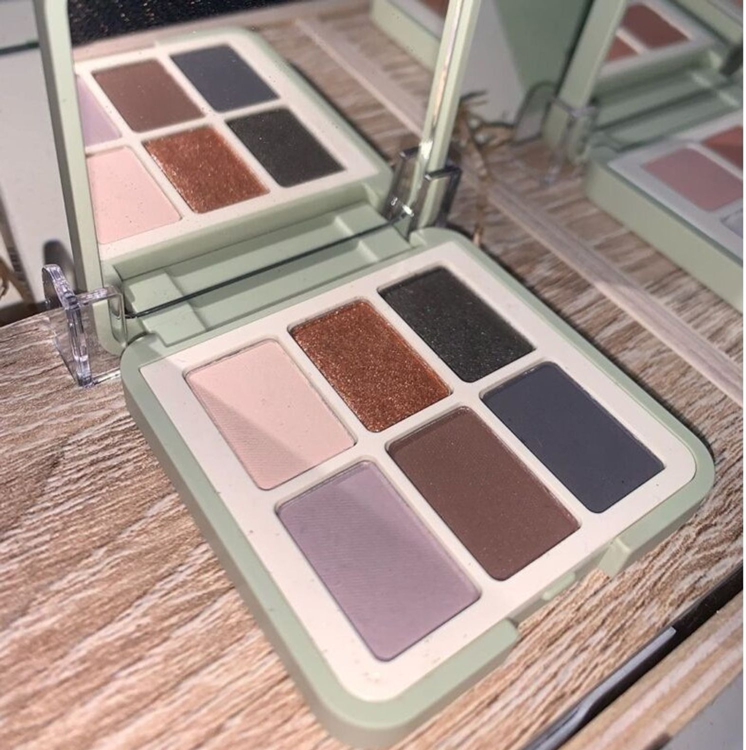 KIKO MILANO】Green Me☆6色Eyeshadow Palette (KIKO MILANO/アイ 