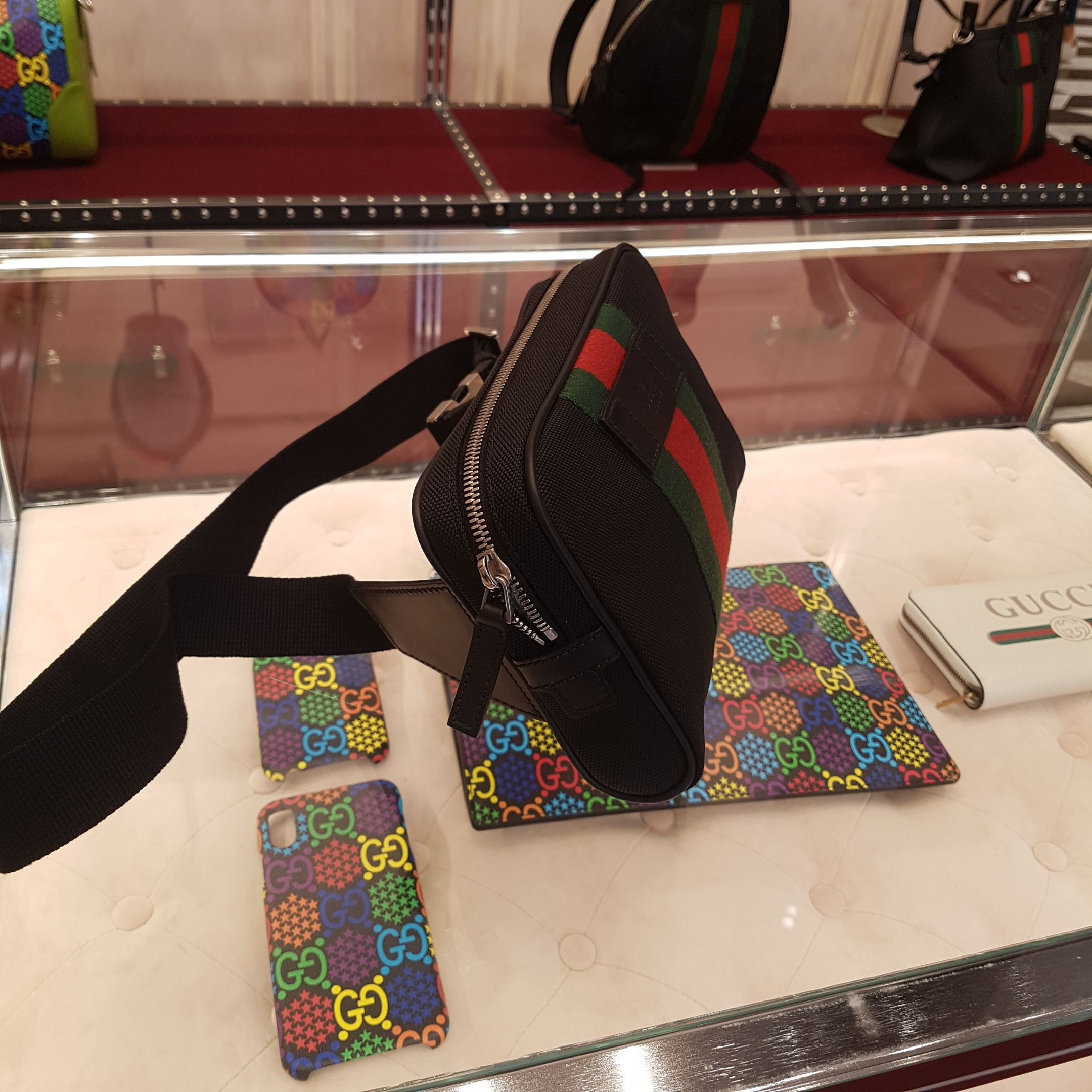 【GUCCI】BELT BAG グッチ ウェブストライプ ウエストバッグ★ GUCCI】BELT BAG グッチ ウェブストライプ ウエストバッグ