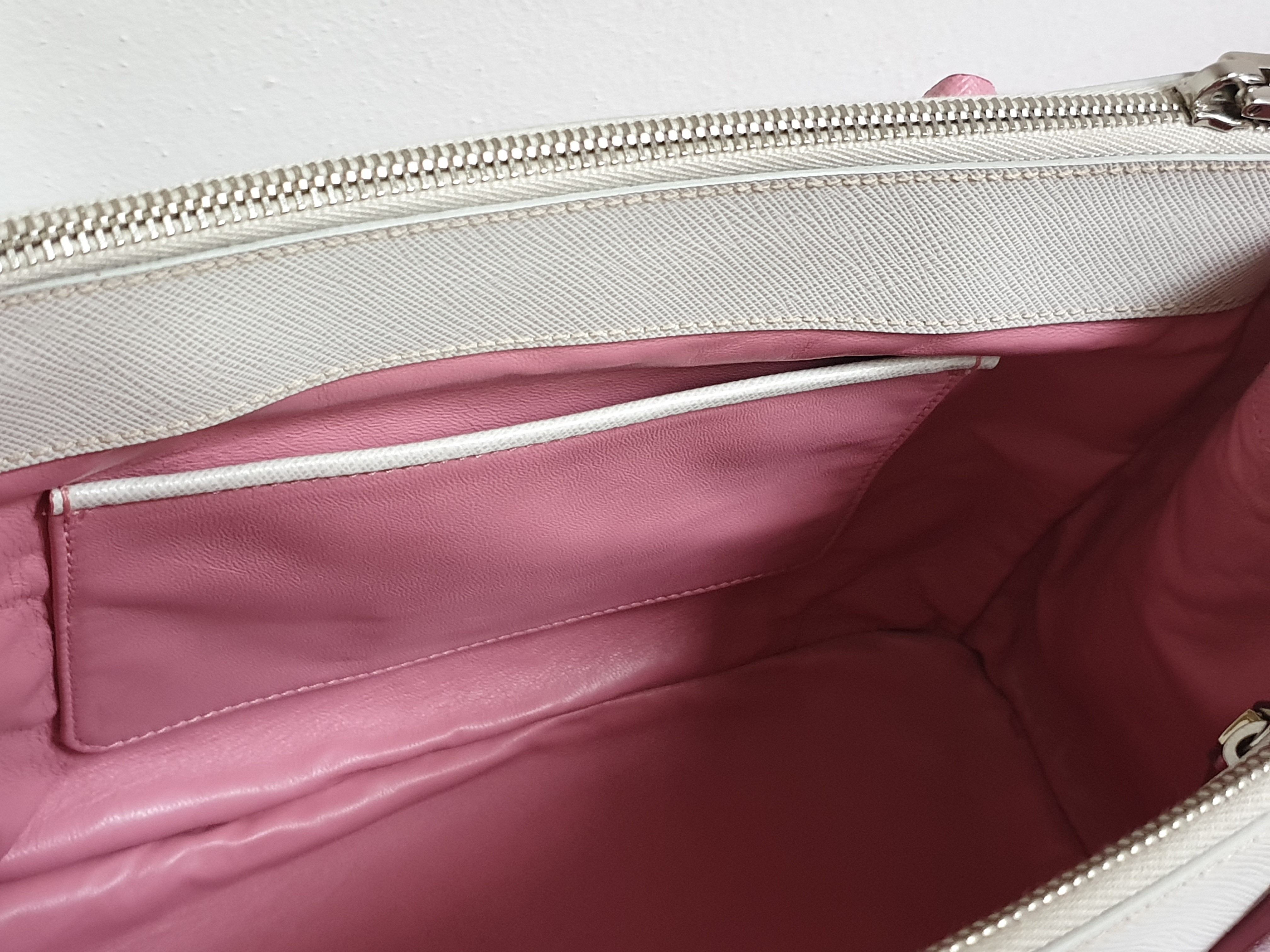 PRADAガレリアハンドバッグ2WAY☆Wファスナー☆白×ピンク (PRADA ...