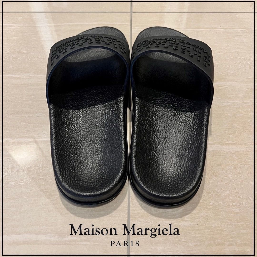 MAISON MARGIELA】メゾンマルジェラ ロゴ ラバーサンダル (Maison MAISON MARGIELA】メゾンマルジェラ ロゴ ラバーサンダル (Maison
