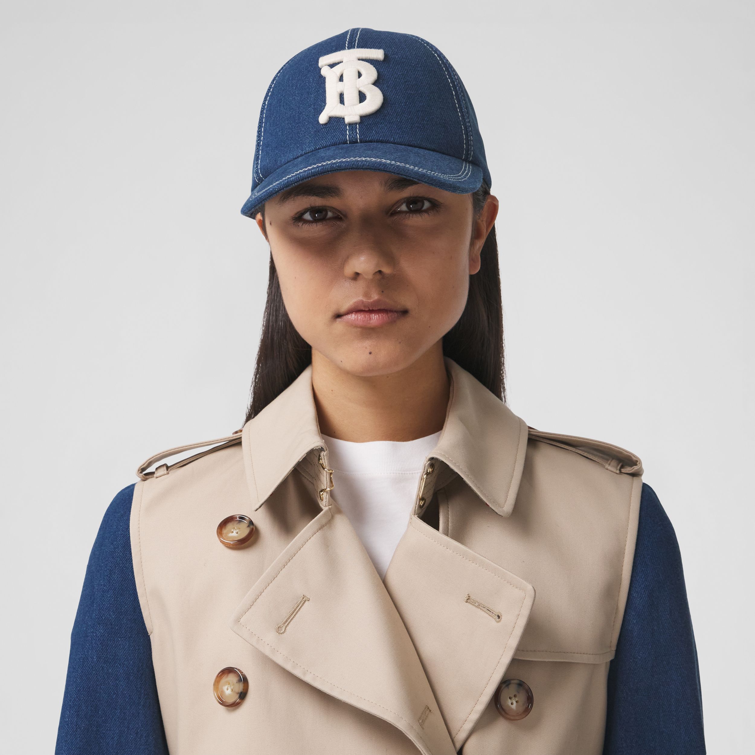 BURBERRY】モノグラム ステッチデニム ベースボールキャップ (Burberry BURBERRY】モノグラム ステッチデニム ベースボールキャップ (Burberry