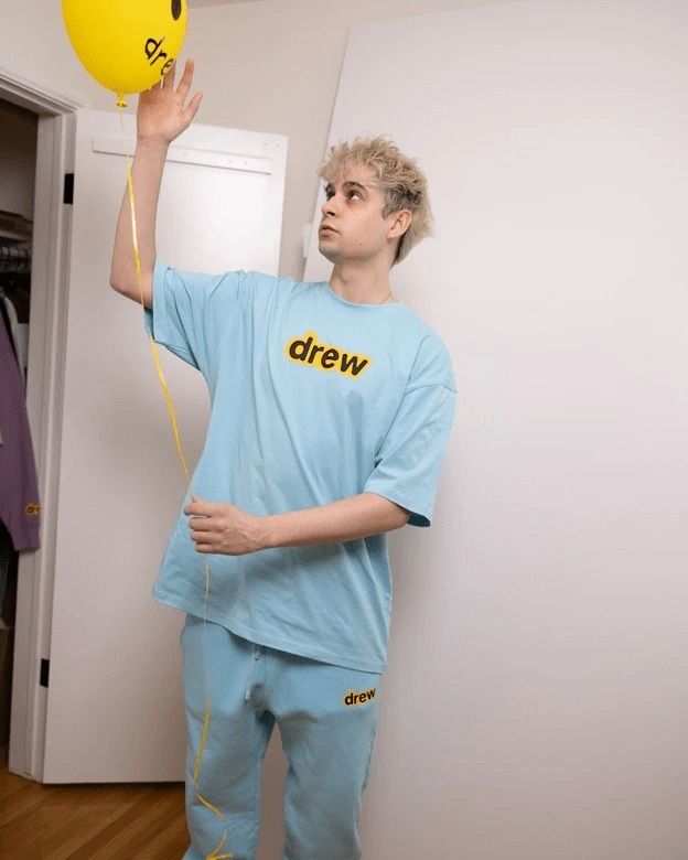 セットアップ Drew House secret Tシャツ トラックパンツ ブルー セットアップ Drew House secret Tシャツ トラックパンツ ブルー