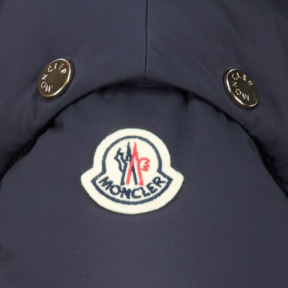 ☆新作/関税込☆【MONCLER】大人もOK GULSEN ダウンジャケット ☆新作/関税込☆【MONCLER】大人もOK GULSEN ダウンジャケット