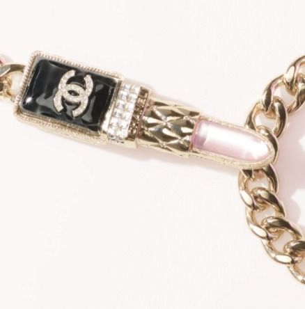 ♯ギフトにも【CHANEL】差がつく豪華なお洒落に☆Y字ネックレス ...