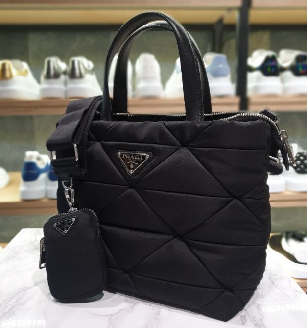 ♢PRADA♢レディース トートバッグ☆正規品・関税込☆ (PRADA/トート ...