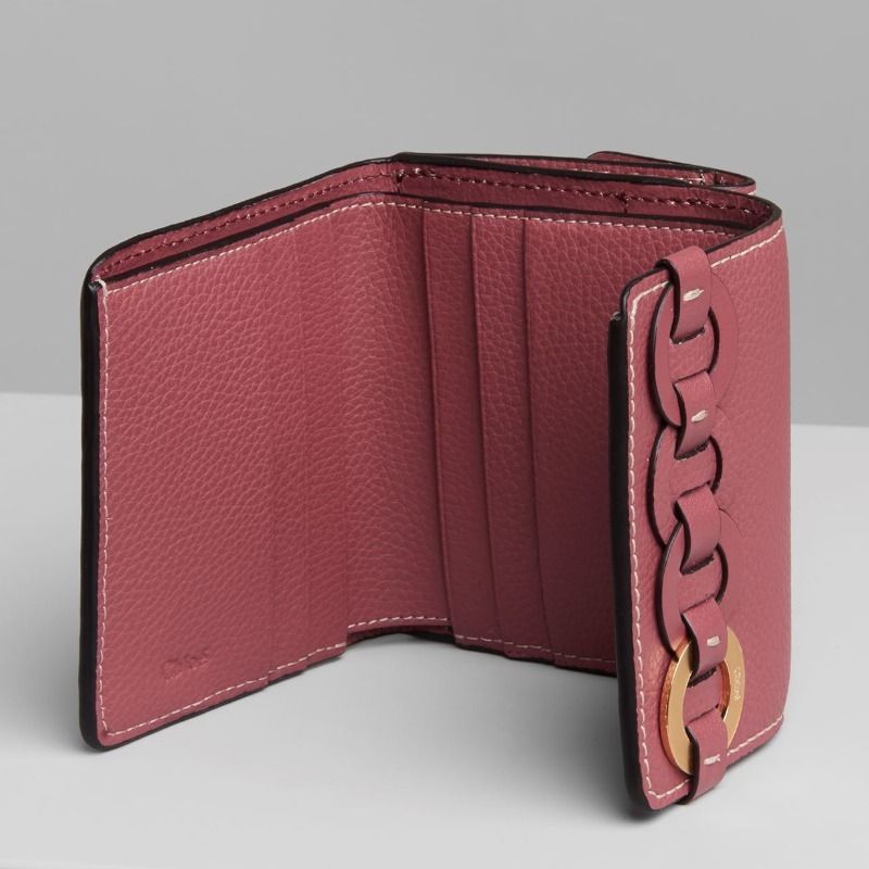 Chloe】Small Darryl tri-fold wallet♪人気のミニ財布♪ (Chloe Chloe】Small Darryl tri-fold wallet♪人気のミニ財布♪ (Chloe