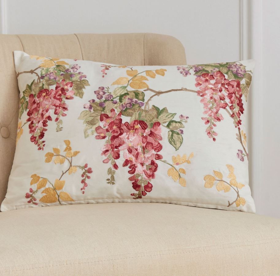 Laura Ashley☆Wisteria フローラルクッション (Laura Ashley Laura Ashley☆Wisteria フローラルクッション (Laura Ashley