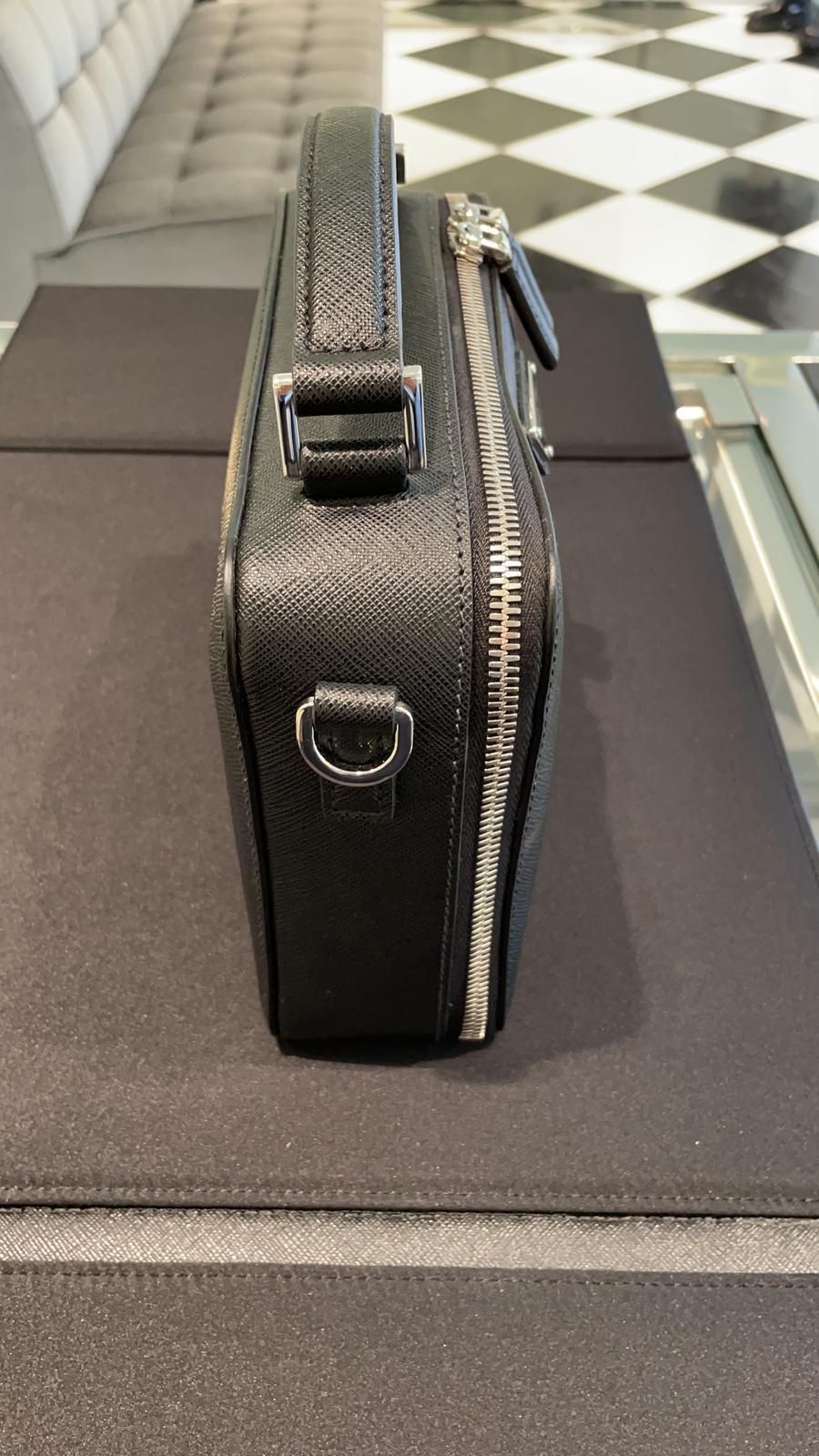 直営店買付【PRADA】プラダ ブリック サフィアーノレザーバッグ (PRADA 直営店買付【PRADA】プラダ ブリック サフィアーノレザーバッグ (PRADA