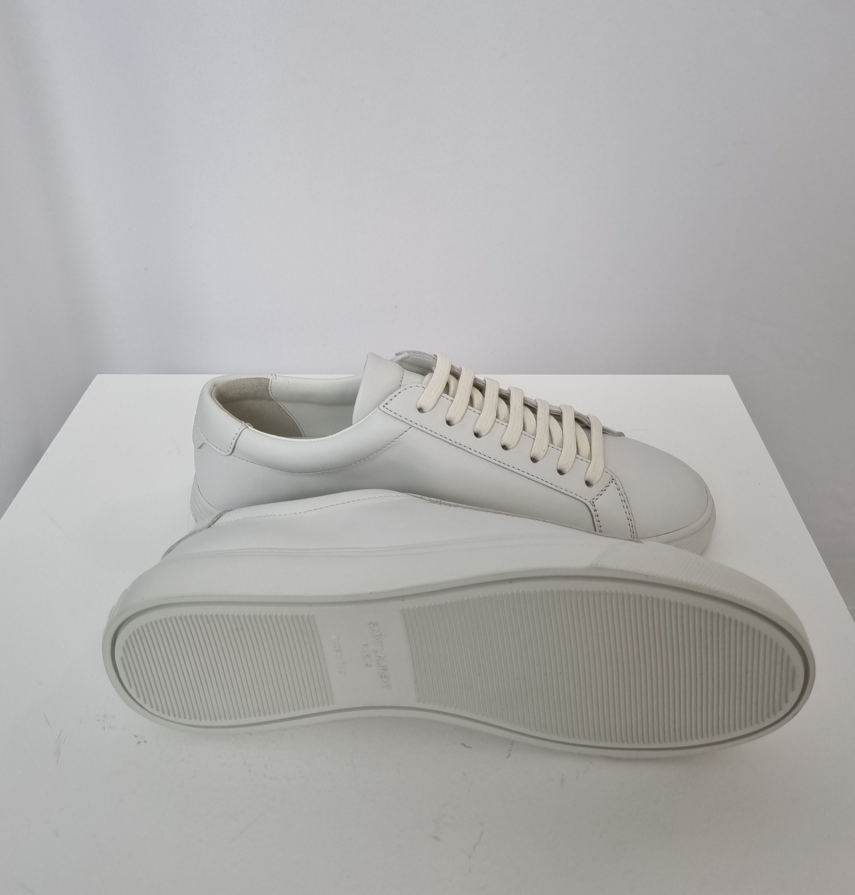 ★関税込★SAINT LAURENT★ANDY スニーカー サンローラ.ン★ ☆関税込☆SAINT LAURENT☆ANDY スニーカー サンローラ.ン