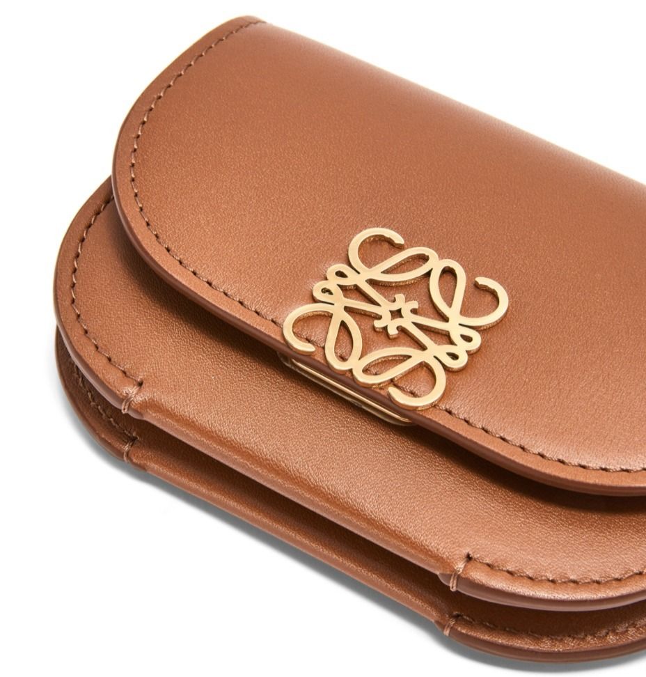 ロエベ】ゴヤ カードホルダー (シルクカーフ) (LOEWE/カードケース ロエベ】ゴヤ カードホルダー (シルクカーフ) (LOEWE/カードケース