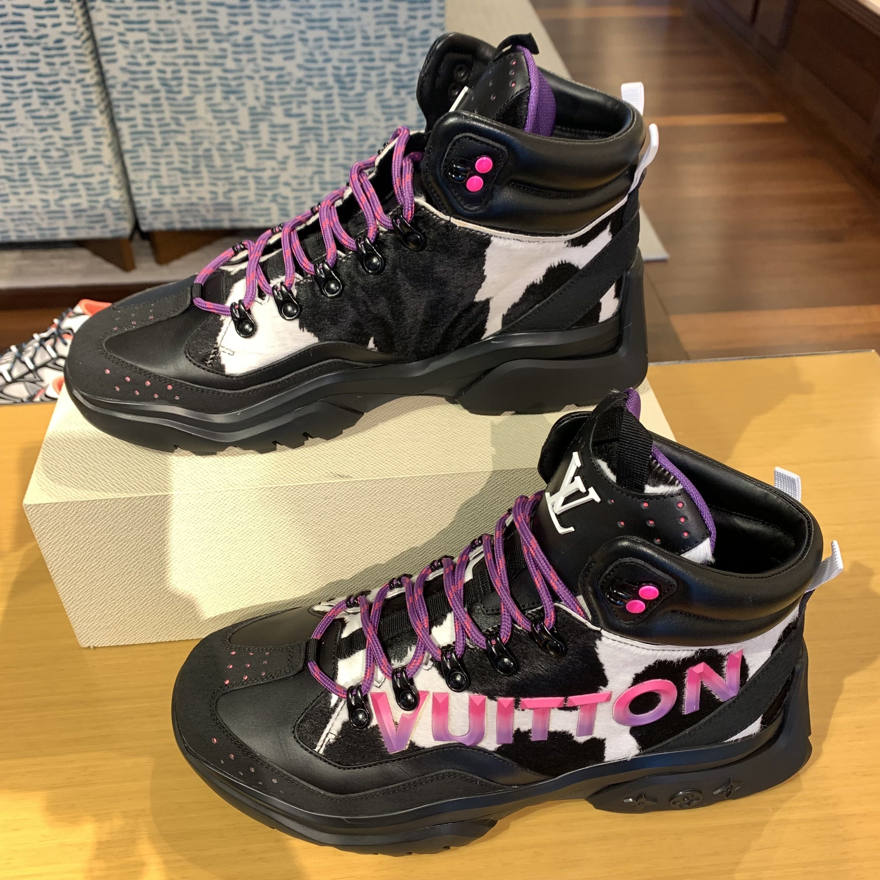 21AW】LouisVuittonミレニアム・ライン アンクルブーツ (Louis Vuitton 21AW】LouisVuittonミレニアム・ライン アンクルブーツ (Louis Vuitton
