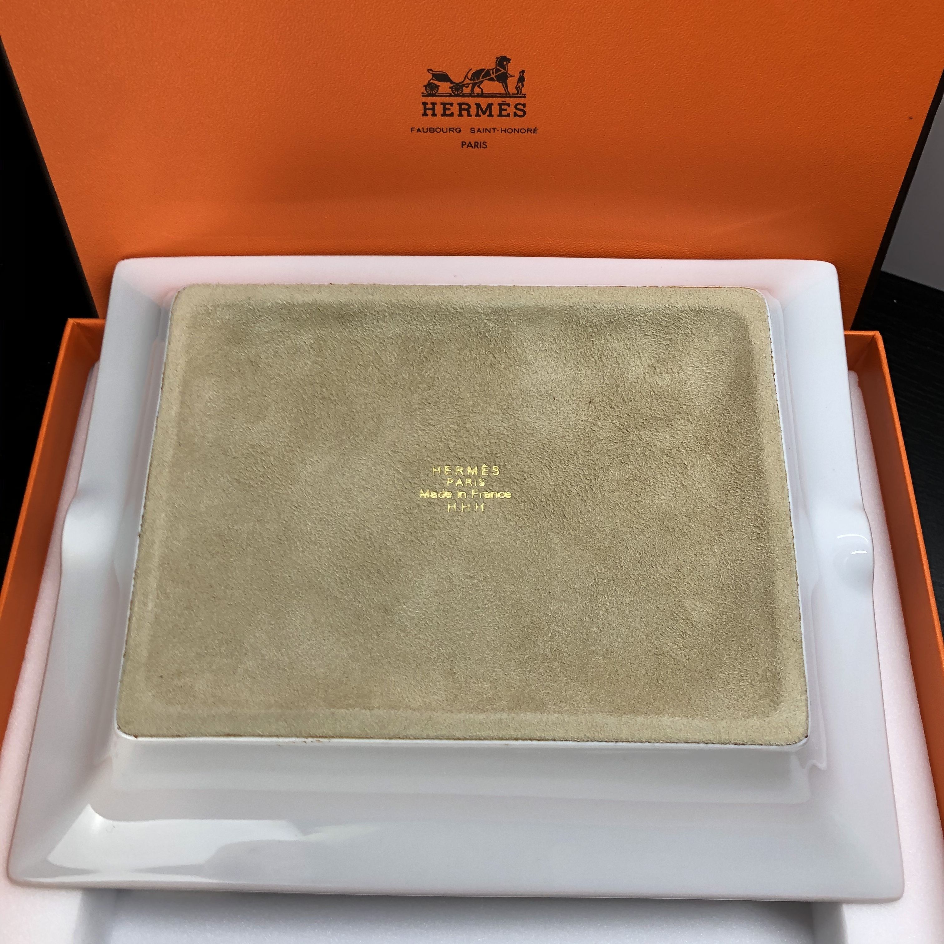 プレゼントに最適☆国内発送 HERMES 灰皿 モザイク プラチナ (HERMES ...