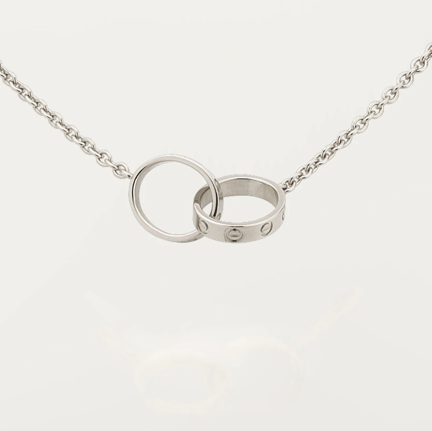 すぐ届く！ギフトに◎【カルティエ】LOVE ネックレス 18K 金 すぐ届く！ギフトに◎【カルティエ】LOVE ネックレス 18K 金