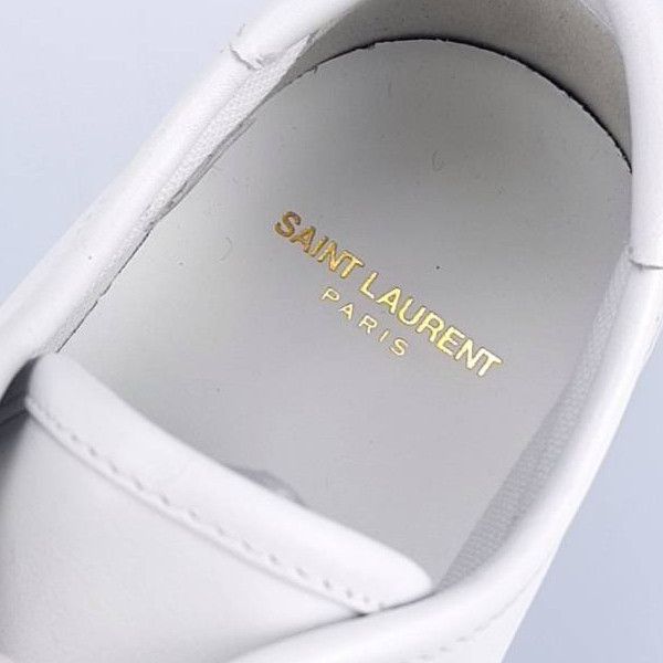【Saint Laurent】スムースレザーのスニーカー「マリブ」 Saint Laurent】スムースレザーのスニーカー「マリブ」 (Saint