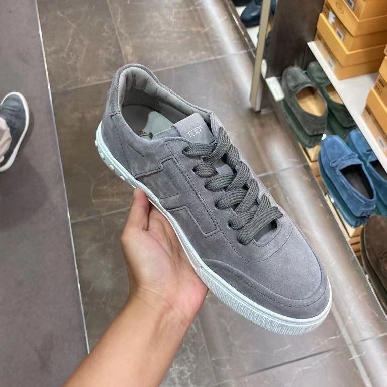 現品限り一斉値下げ!大人気 TOD'S トッズ カジュアル スニーカー 最も信頼できる 値下げ★新品/Tod'sトッズスニーカーグレー25.0cm〜25.5cm スニーカー
