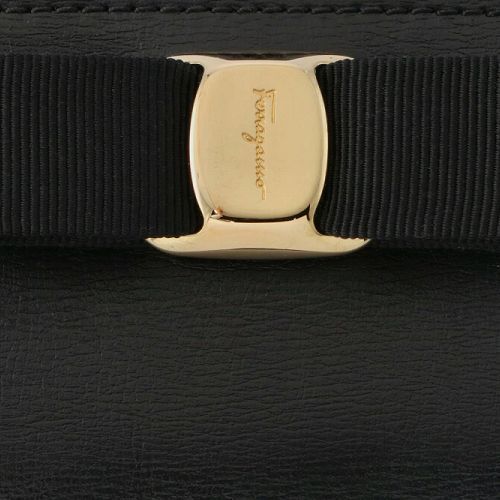 ☆Ferragamo☆ VARA BOW フラグメントケース NERO♪ (FERRAGAMO/カード