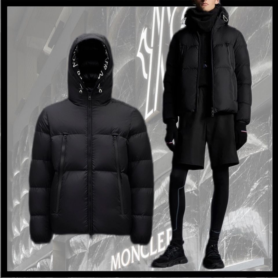 MONCLER*MONTCLA*モンクラ 定番 ロゴ フード付ショートダウン 黒