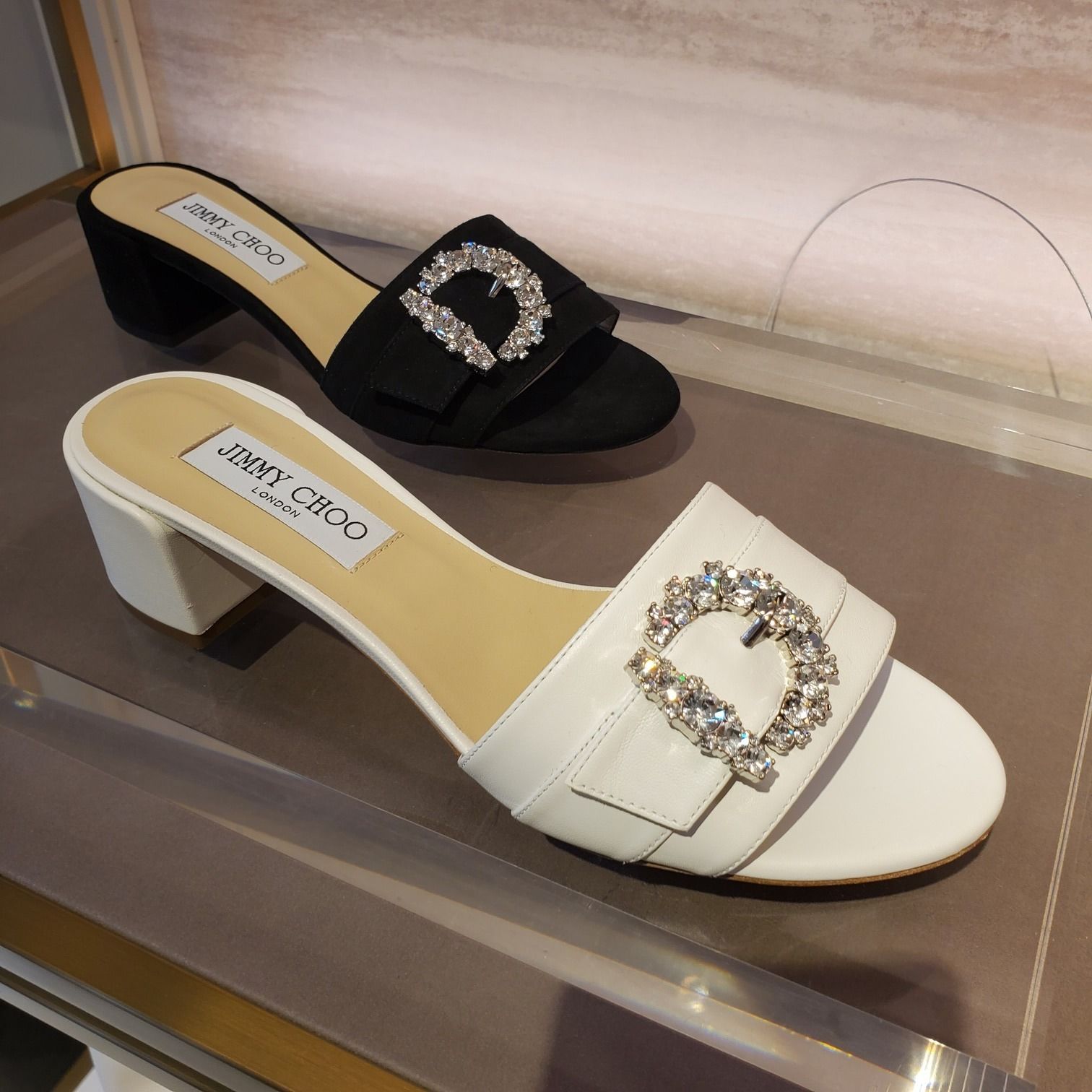 JIMMY CHOO☆Cheri Mule クリスタル ビジュー ミュール サンダル セールの定価 【新品未使用】JIMMY CHOOクリスタル ビジュー ミュール サンダル ミュール