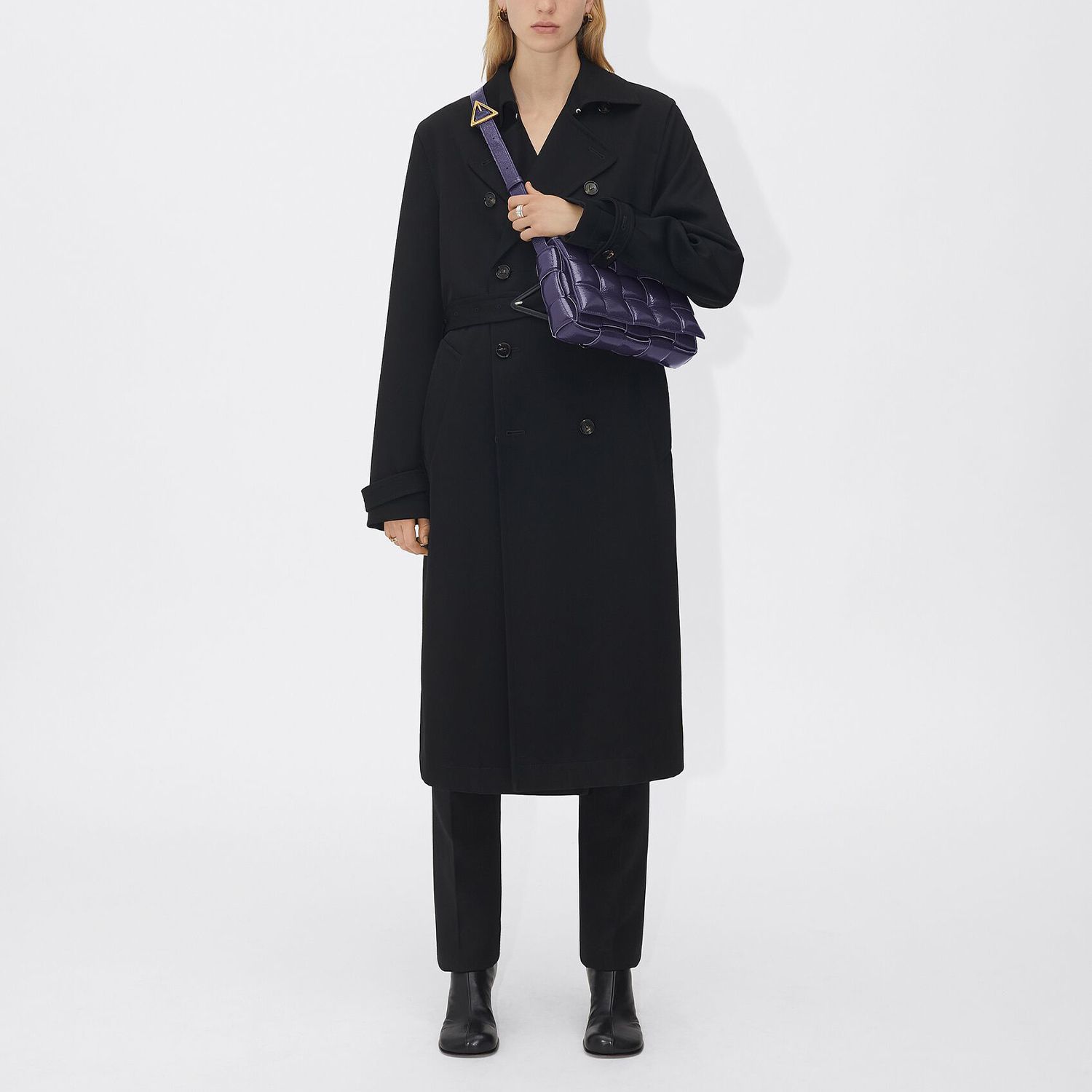 お洒落☆BOTTEGA VENETA☆パデッドカセット♪クロスボディバッグ ...