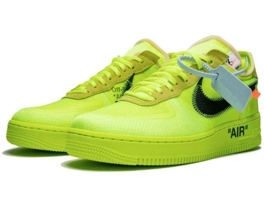 ☆NIKE☆送関込☆激レア！スニーカーヘッドには欠かせない一足