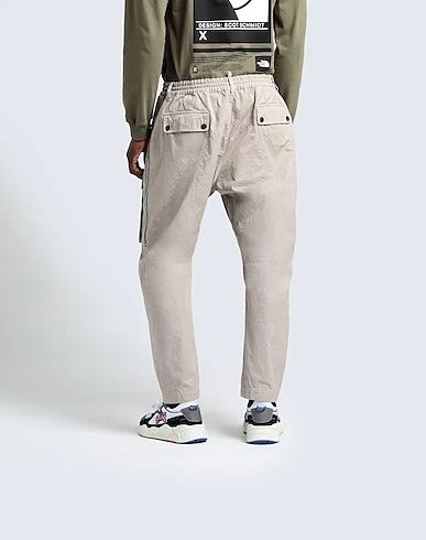 DSQUARED2 ロゴ入りカーゴパンツ★ DSQUARED2 ロゴ入りカーゴパンツ★