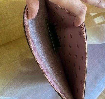 セールkate spade Giaバタフライ蝶々アップリケクラッチポーチ (kate