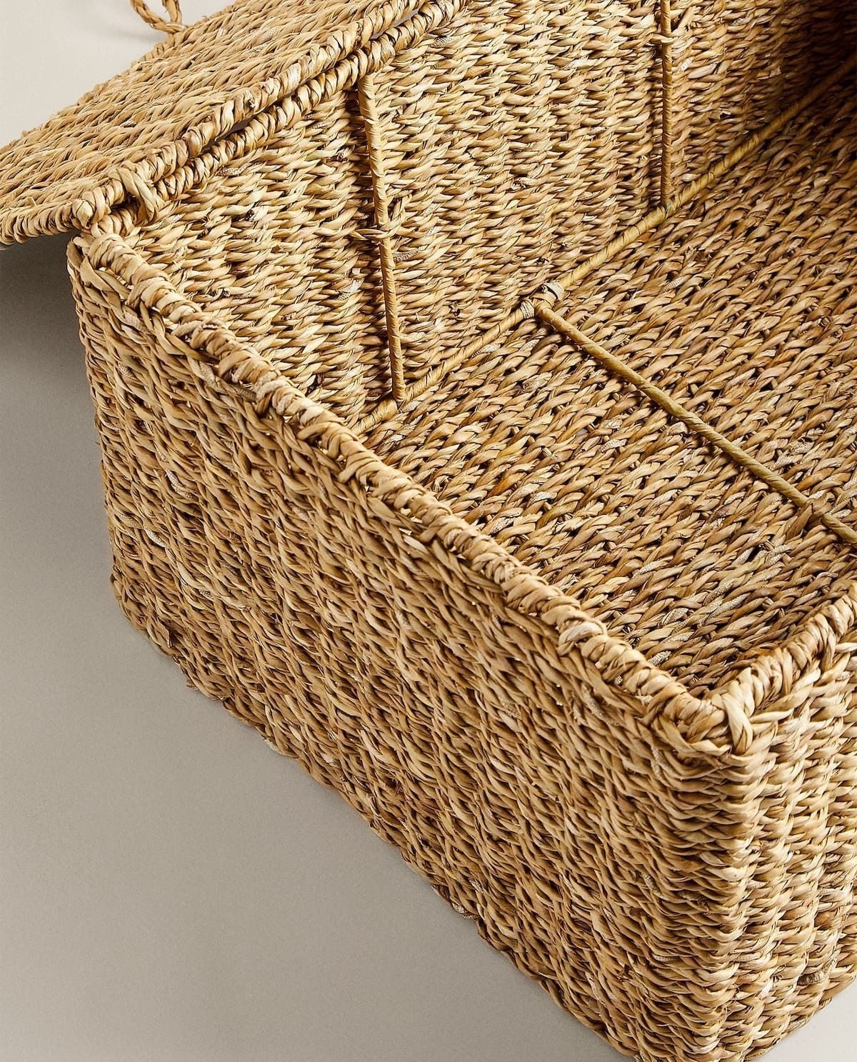 ◇ZARA HOME◇ザラホーム 天然繊維フタ付き収納バスケット (ZARA HOME ◇ZARA HOME◇ザラホーム 天然繊維フタ付き収納バスケット (ZARA HOME